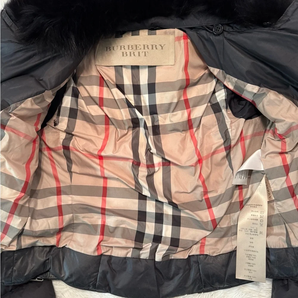 🎉HP🎉Burberry Black Down Puffer Jacket with Removable Fur Collar - Picture 11 of 16